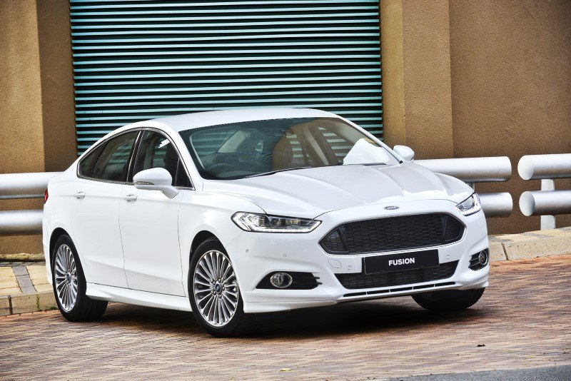up39516-Ford_Fusion_Front.jpg