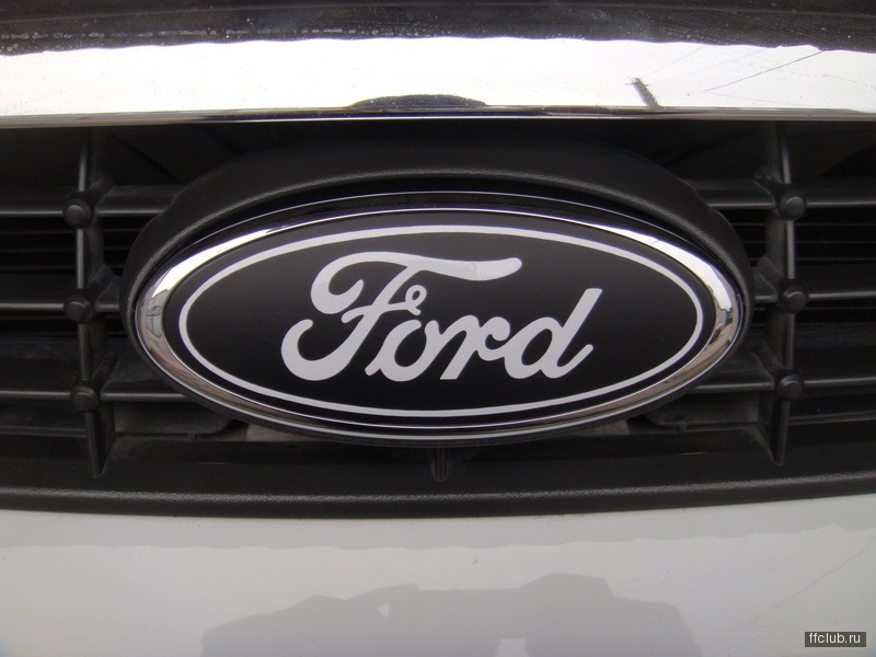 как снять значок ford с ford focus