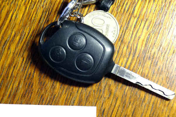 потерял сервисный ключ Ford Kuga (Форд Куга)