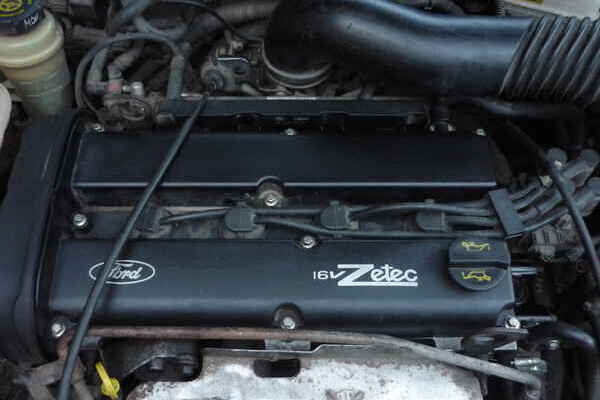 Форд фокус 1 1.8 zetec купить. Мотор ЗЕТЕК 1.8 фокус 1. Двигатель Ford Focus 1 Zetec 1.8. Форд фокус 1 1.8 ЗЕТЕК. Ford Focus 1 1.6 Zetec.