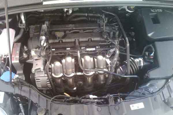 Контрактный двигатель Ford Focus III 1.6 IQDB 105 л.с.