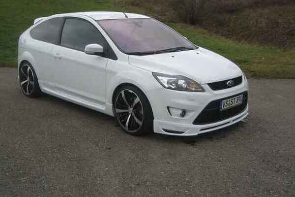 Ford Focus mk2 White