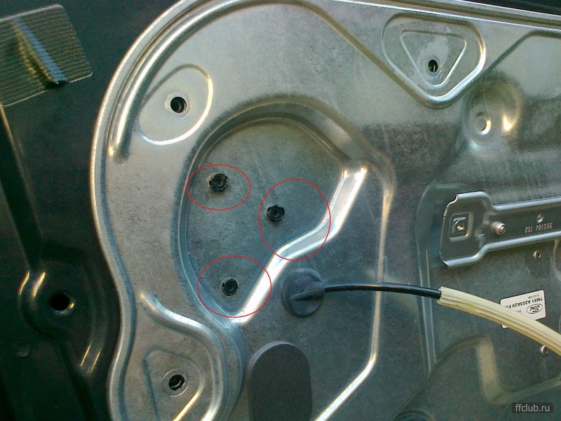 Неисправен стеклоподъемник. Неисправен стеклоподъемник. Неисправен стеклоподъемник. Xc60 ремонт стеклоподъемника. Работа стеклоподъемника.