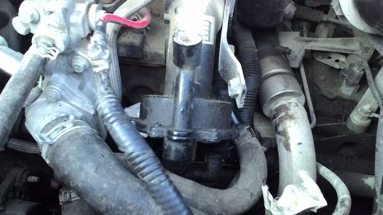 Подтеки масла, следы масла на двигателе (с. 7) - Дизельные двигатели Ford