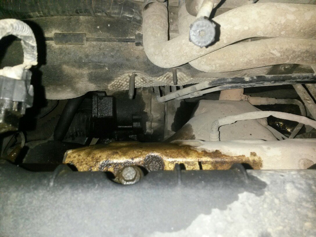 форд фокус 3 течь. 6. форд фокус 3 течь. фокус 2 шланг обратки антифриза 1. форд фокус 3 сальник коробки.