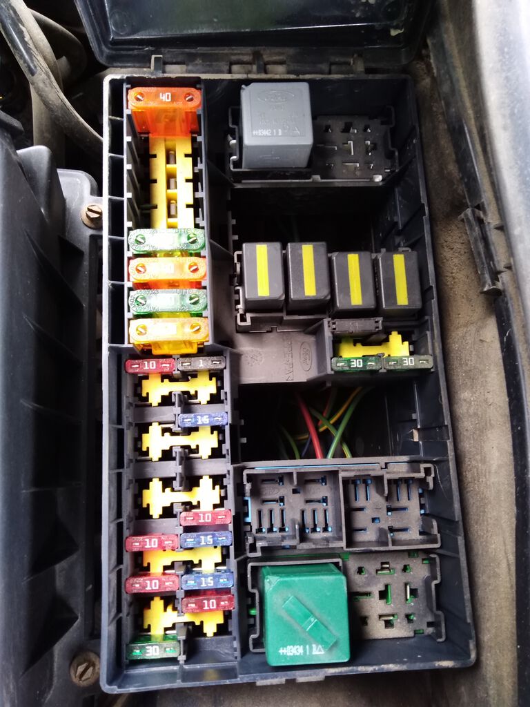 Реле suzuki 31850 80c10 e8t15171 чем заменить. up332069 IMG 20200731 171658. Реле suzuki 31850 80c10 e8t15171 чем заменить фото. Реле suzuki 31850 80c10 e8t15171 чем заменить-up332069 IMG 20200731 171658. картинка Реле suzuki 31850 80c10 e8t15171 чем заменить. картинка up332069 IMG 20200731 171658. В прошлом году после покупки машины кондей все лето вел себя как то странно. он включался и холодил, но не сразу. То минут 10 прождешь, а то и пол часа. Я думал что хладоген пора заправлять, и до ездил лето так.А в этом году он совсем не захотел включаться, поехал заправлять кондиционер, а мастер в ответ… у вас газ в системе есть, что то с электрикой не так. Компрессор не включаеться… мол езжайте к электрику. Реле suzuki 31850 80c10 e8t15171 чем заменить. up332069 IMG 20200731 171658. Реле suzuki 31850 80c10 e8t15171 чем заменить фото. Реле suzuki 31850 80c10 e8t15171 чем заменить-up332069 IMG 20200731 171658. картинка Реле suzuki 31850 80c10 e8t15171 чем заменить. картинка up332069 IMG 20200731 171658. В прошлом году после покупки машины кондей все лето вел себя как то странно. он включался и холодил, но не сразу. То минут 10 прождешь, а то и пол часа. Я думал что хладоген пора заправлять, и до ездил лето так.А в этом году он совсем не захотел включаться, поехал заправлять кондиционер, а мастер в ответ… у вас газ в системе есть, что то с электрикой не так. Компрессор не включаеться… мол езжайте к электрику.