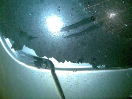 «Из-за чего лопается заднее стекло на автомобиле?» — Яндекс Кью